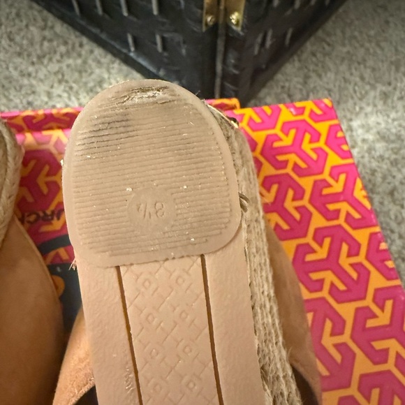 Tory Burch Tan Mules Suede Clogs - Picture 5 of 8
